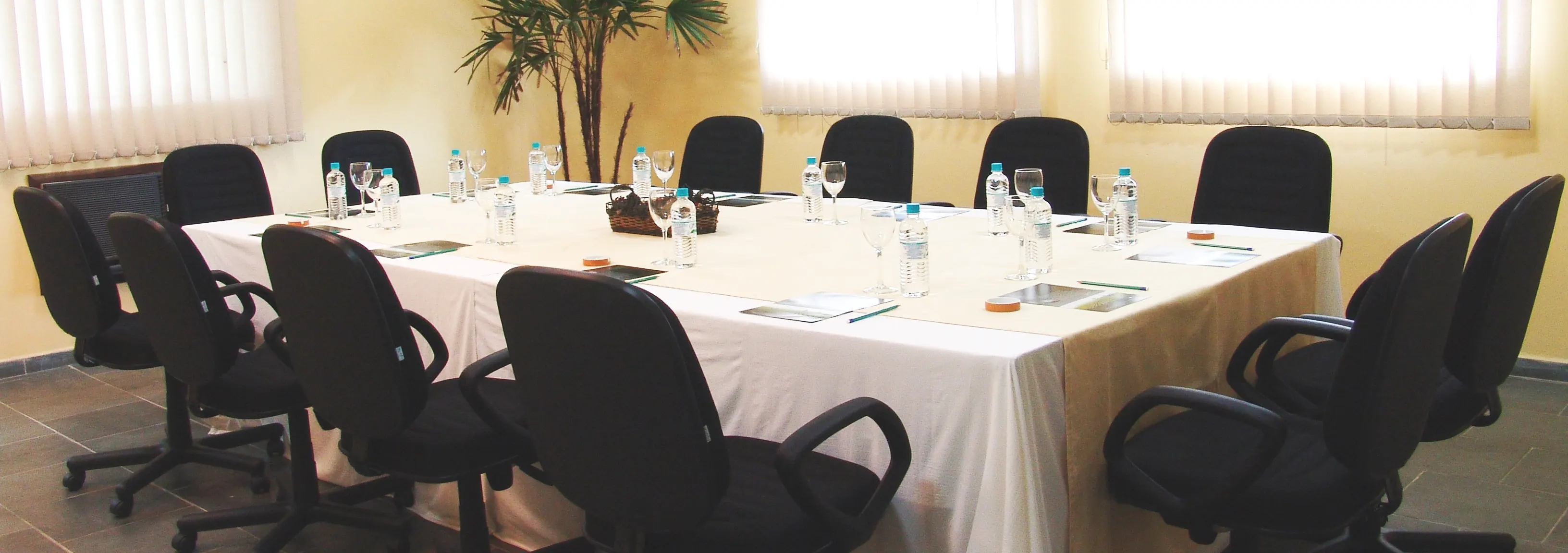 Sala de apoio - Eventos - Reuniões - Hotel Itapemar - Ilhabela